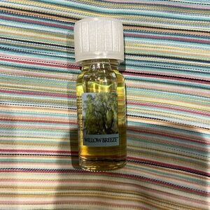 Rare and Discontinued - Yankee Candle Willow Breeze Home Fragrance Oil